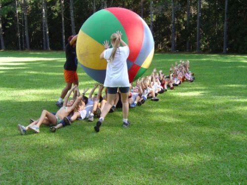 Monitores Recreação Infantil Parques