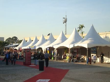 Aluguel Locação Tenda Chapéu Bruxa