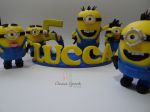 Topo de bolo minion com nome Lucca cód: 3157