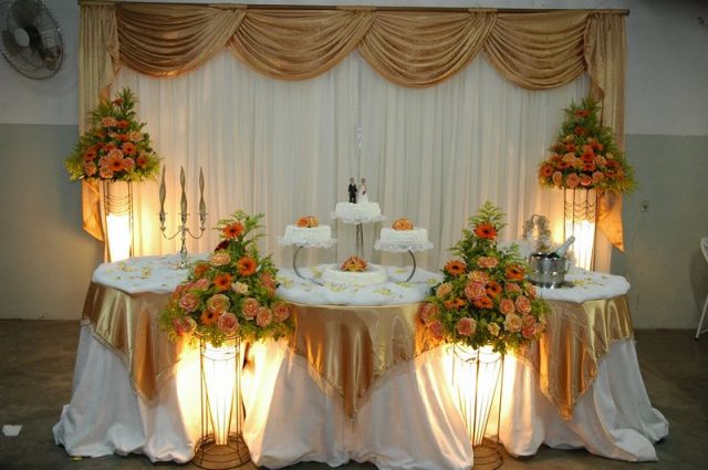 Para Mesa Do Bolo De Casamento Simples moreover Casamento Simples 1 Para Mesa Do Bolo De Casamento Simples moreover Casamento Simples 1