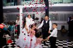 Casamento Adriana e Wilson no Espaço Ferrari - Mauá SP
Nosso salão comporta até 250 convidados , equipado com sistema de som , luz e imagens. Cozinha industrial , cadeiras de ferro , serviço completo de assessoria, buffet . Contato 93144-3653