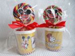 Caneca com guloseimas + pirulito 15,00cd