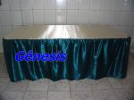 Mesa 2 metros com toalha verde musgo c/ champanhe 97