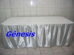 Mesa 2 metros com toalha prata com branco 95