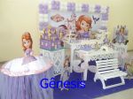 Decoração Sofia completa mesa de doce,castelo e armário
F 2