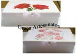 Caixa em MDF, tamanho personalizado pela cliente, em dècoupage, para madrinhas do casamento. Feito sob medida!