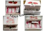Caixa em MDF, tamanho personalizado pela cliente, em dècoupage, para madrinhas do casamento. Feito sob medida!