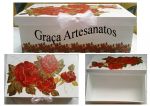 Caixa em MDF, tamanho personalizado pela cliente, em dècoupage, para as mães do casal. Feito sob medida!