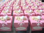 lembrancinha caixinha de madeira com bisquit personalizado