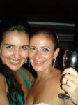 EU COM MINHA CERIMONIALISTA E AMIGA , ATUANDO E DEPOIS SENDO A CONVIDADA NO SEU DIA D