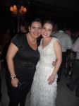 Vanessa com a noiva Carolina