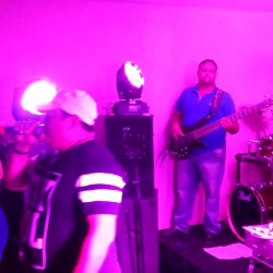 Temos som para Bandas