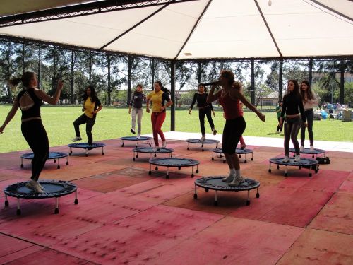 - Organização Eventos Corporativos Esportivos
- E'mail - adventure.eventos10@yahoo.com.br