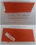 Convite 9x21cm.
Envelope em papel MK Paprica 120gr, impresso em papel  verg, acabamento fio com mianga.