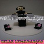 TOPO DE BOLO COM AS CARACTERSTICAS DO CLIENTE - DJ