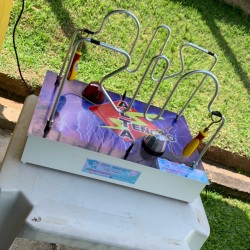 Brinquedo Eletr�nico Alta Tens�o