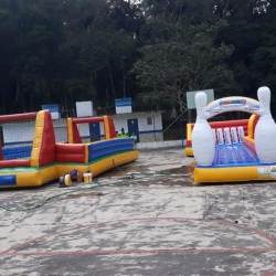 Futebol de Sab�o e Boliche Humano