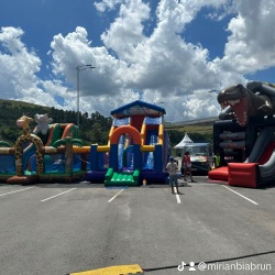 Tobog� Hiper Duplo Grande

Combo Rex

Safari Parque