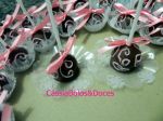 CAKE POP 
(CHOCOLATE,MARACUJA
,COCO,BAUNILHA,MORANGO,LIMO
,BANHADOS DE CHOCOLATE BRANCO 
OU AO LEITE R$ 1,50 cada