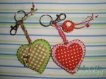 chaveiro cora��o com macram�