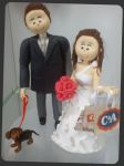 Cd:N222 noivo com seu cachorrinho e noiva consumista ;)