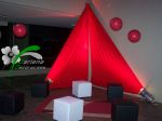 Lounge com puffs e malhas