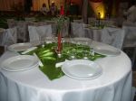 A toalha cobre-mancha na cor verde, pode ser mudada de acordo com a preferencia do cliente. Decoração simples e elegante.Doc.3-BV