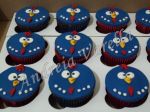 Cupcakes Galinha Pintadinha. Modelagem plana.