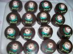 Bem vivido na casquinha de chocolate decorado com pasta americana e glace real