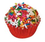 Doces tradicionais: beijinho, bicho de p, brigadeiro e cajuzinho, banhados, enrolados ou fondados