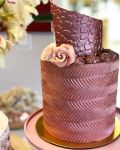 Naked Cake & Dressed Cake