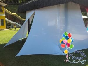 Decoração de Quiosque utilizando Malha Tensionada (Lycra)