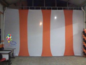 Decoração com malha (lycra) realizada na faculdade Pitágoras