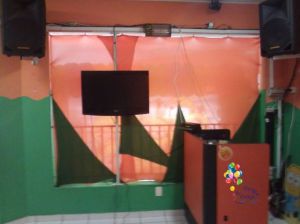 Decoração com malha realizada no Buffet Happy Day em Jundiaí