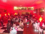 Aniversário de 15 anos / Debutantes
Festa da fantasia
Salão Nobre do Independente FC - Mauá SP
Kit 3 = Dj+Som+Iluminação+Retrospectiva Narrada
''Dj,som,Luz,telão em Mauá SP''