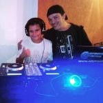 PROCURANDO DJ EM RIBEIRÃO PIRES?
PARA FESTA DE CASAMENTO, DEBUTANTES ( 15 anos ), Aniversários
LIGUE: 4511-3548
WHATSAPP: 9 9571-4191
FACEBOOK:https://www.facebook.com/EdytronikEventos