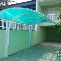 Toldo em policarbonato