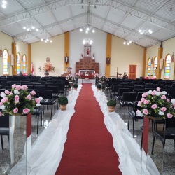 Decoração do corredor para a cerimônia de casamento