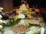 mesa de chocolate e doces