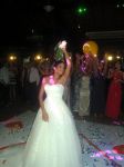 Carol no arremesso do bouquet!