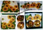 Caixa em MDF, 15x15 com tampa decorada em dècoupage. Toalha e sabonetes também decorados em dècoupage.