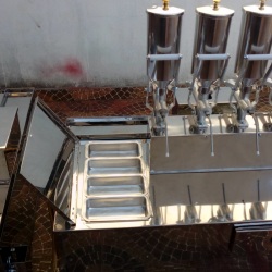 kit em (L) 2 PEÇAS - KIT CHURROS COM 4 DOCEIRAS; EM AÇO INOX, PARA TOWNER
TAMANHO: 95cmX 60cm (codigo - kcg4)