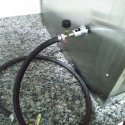 KIT CHURROS COM 5DOCEIRAS; EM AO INOX. SERVE PARA TODO TIPO DE CARRO GRANDE - .
TAMANHO: 95cmX 60cm (codigo - kcg5)