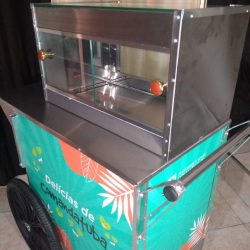 CARRINHO DO NOSSO CLIENTE TRANSAMERICA RESORT COMANDATUBA - 
Carrinho de pipoca gourmet modelo retro IDEALMAQ