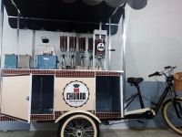 BIKE FOOD FABRICANTE - 
Equipamentos: 1 masseira + 5 doceiras p/ churros da marca maq churros, 1 fritadeira, acessrios e brindes;(Adesivado com pelcula protetora), (Mini balco dobrvel e toldo desmontvel).