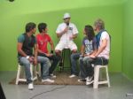 Lehandro Ferreira entrevistando o grupo Mineiro Dinamik Waiper. 