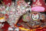 Mesa de decorao com boecos escupidos