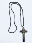 AR2278.Crucifixo de Madeira c/ So Bento