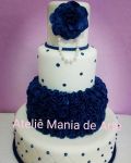 Bolo cenogrfico branco e azul marinho.
Enviamos para todo Brasil