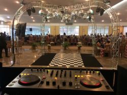 Casamento Larissa e Sidney Pacote Ouro - Estrutura em X, dia 16/12/2017 - Dj Rafael Gama & Ourosom www.ourosom.com dj em vila velha, dj em vitria, dj na serra, dj em cariacica, dj para todo ES! Noiva, casamento